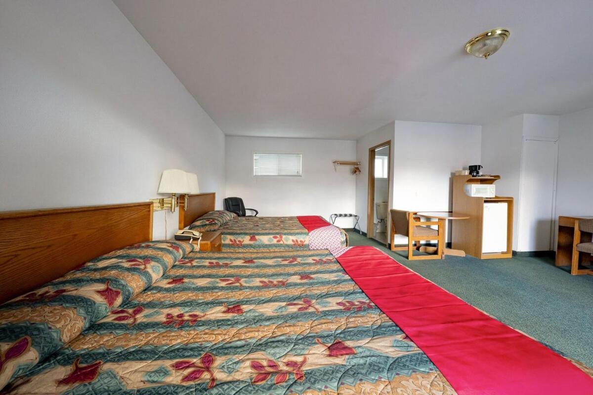 Budget 8 Motel Джон-Дэй Экстерьер фото